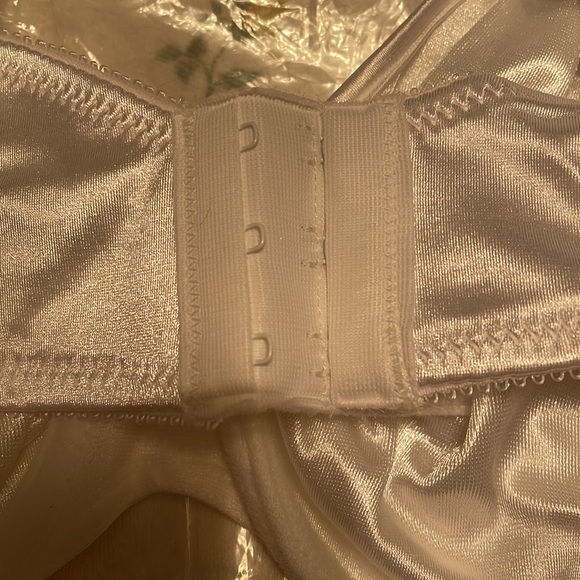 NEW - Just My Size Gel Cushion Straps Underwire Bra. Plus size 40D. - Picture 5 of 6